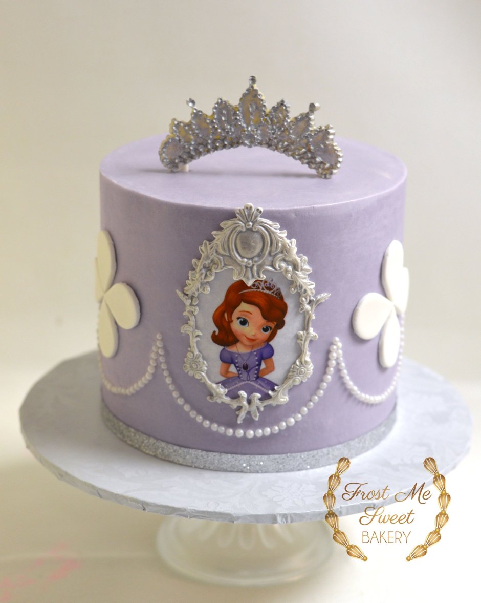 Торт с царевнами на день рождения
