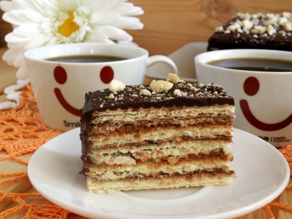 Вафельный торт со сгущенкой