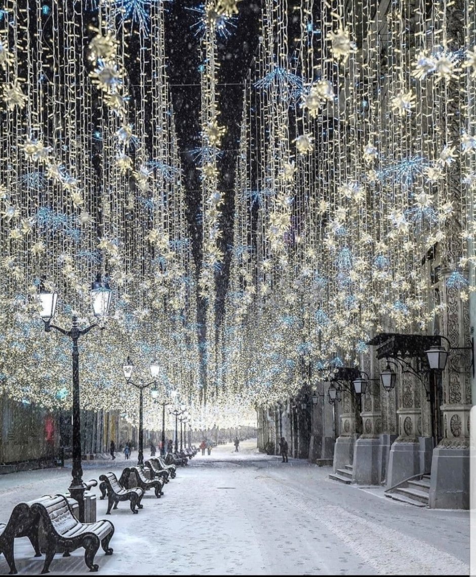 Никольская улица Москва 2020