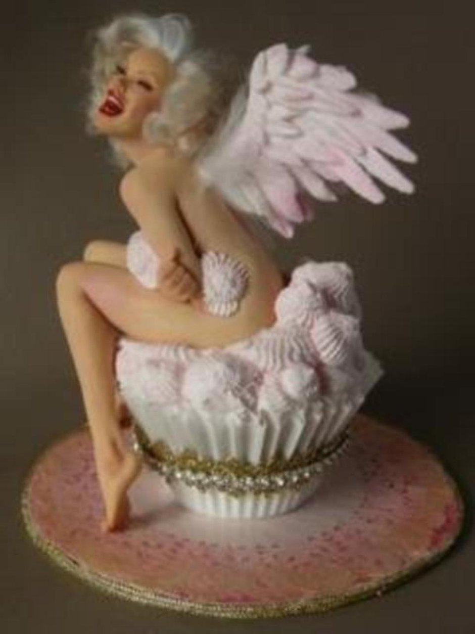 Торт с ангелочками для женщины