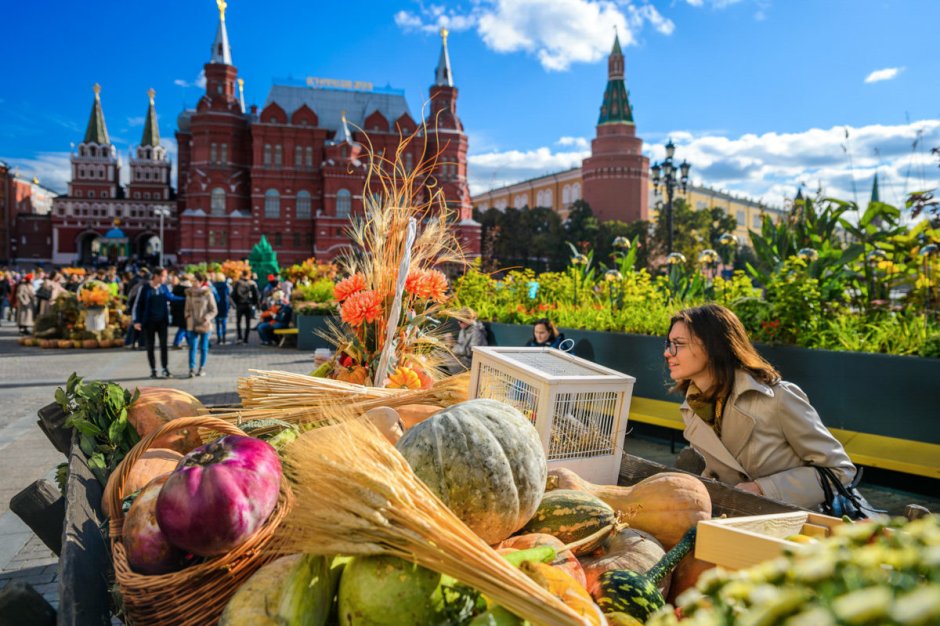 ВДНХ В Москве фестиваль Золотая осень