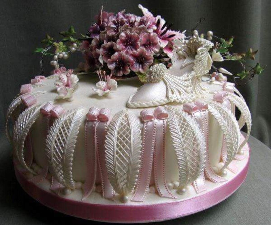 Кусок торта акварель