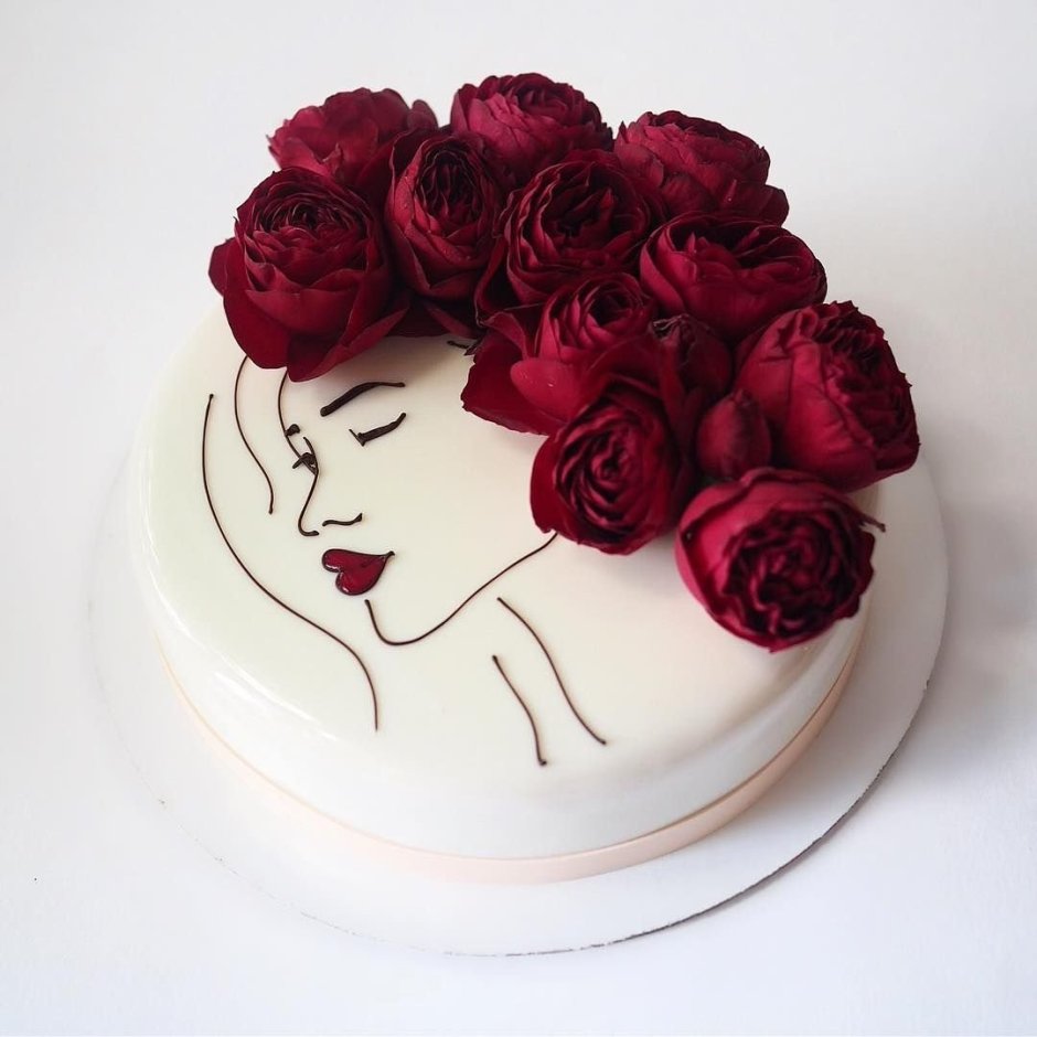 Стильный торт для женщины