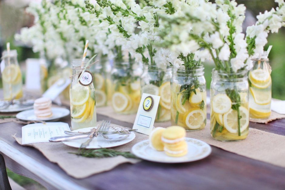 Свадебный декор с лимонами