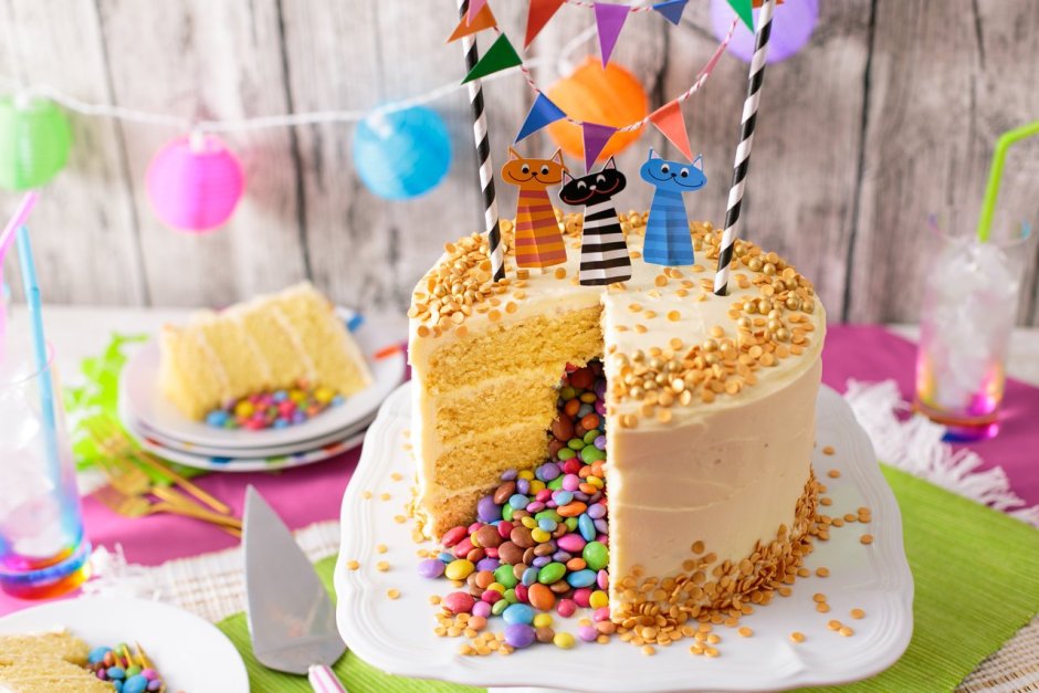 Медовый торт на детский день рождения
