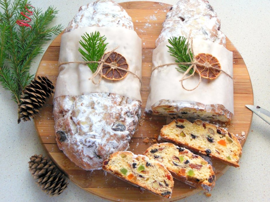 Рождественский хлеб штолен