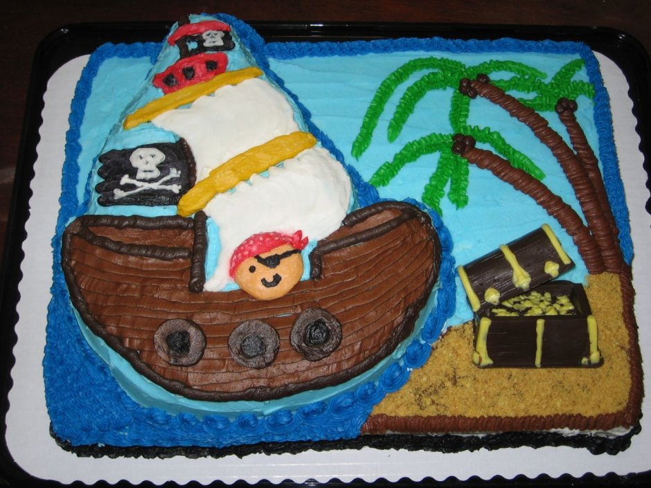 Пиратский торт для мальчика 5 лет бело-голубой