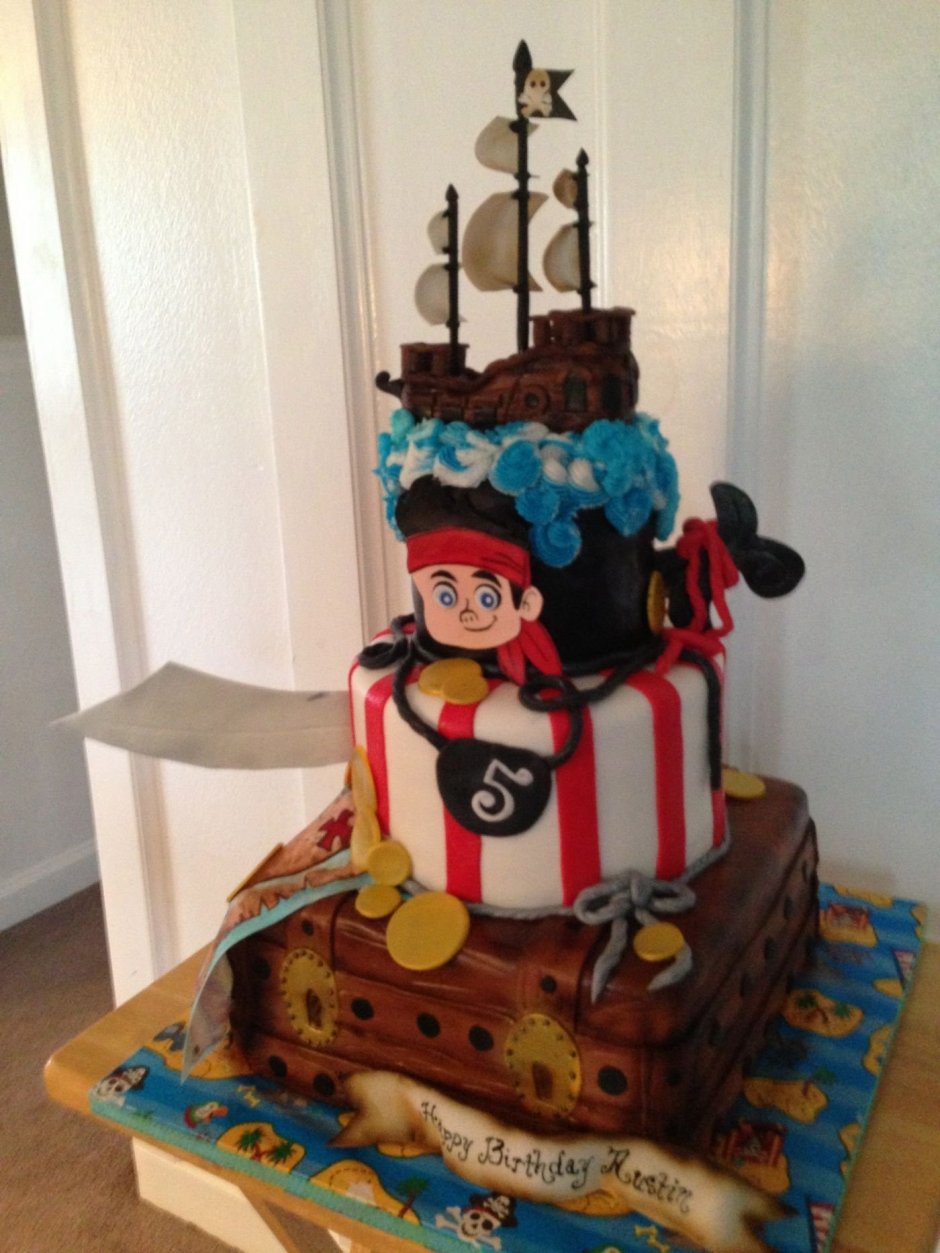 Торт с пиратом бандитом