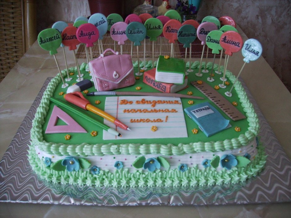 Торт от выпускников детского сада