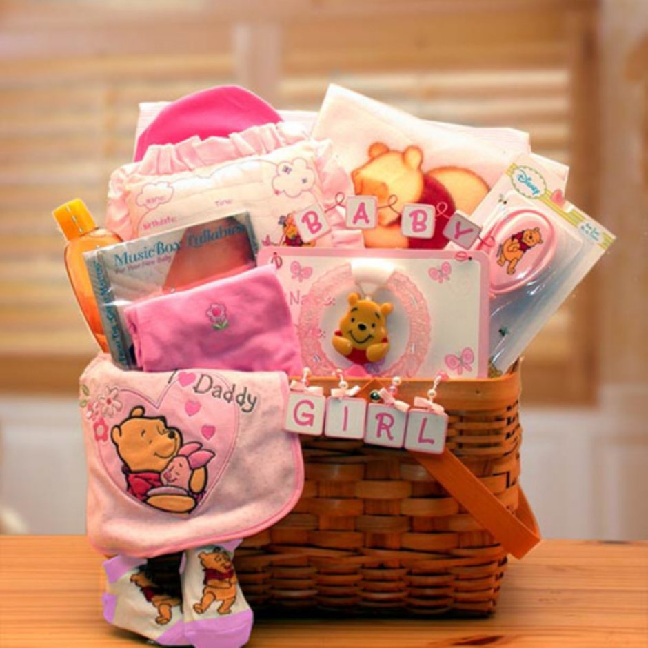 Подарки новорожденной девочки вещи