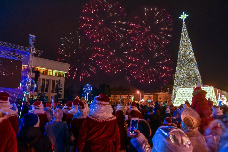 Новогодний фестиваль ледовая Москва на Поклонной горе