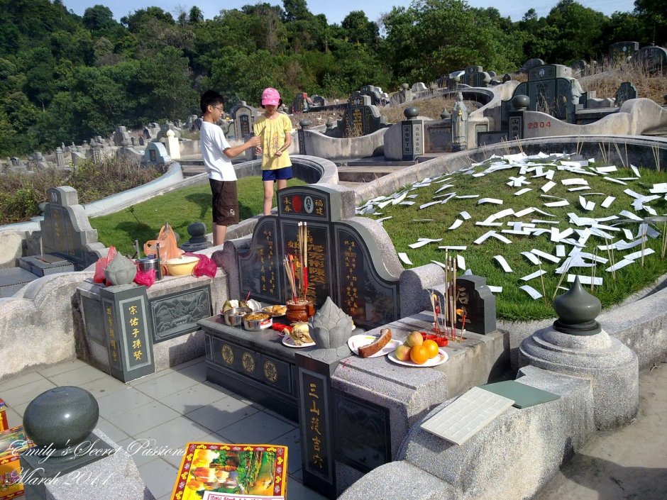 Кладбище кремированных Корея
