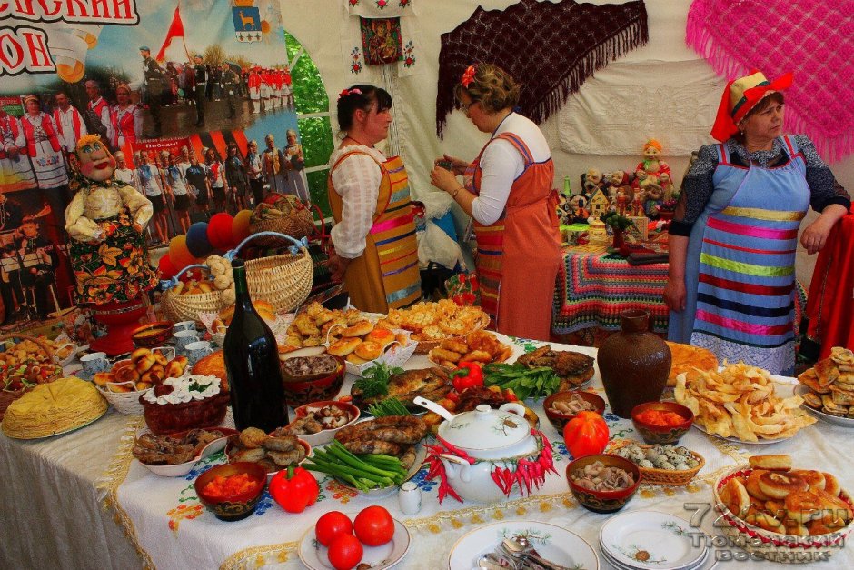 Русское блюдо для ярмарки