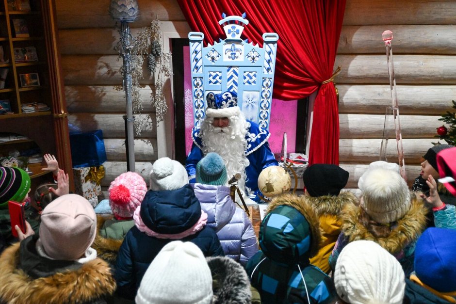 Московскую усадьбу Деда Мороза в музее-заповеднике Кузьминки-Люблино
