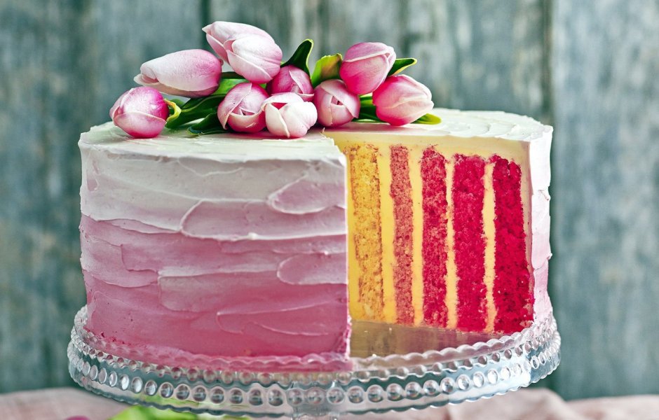 Розовый тортик