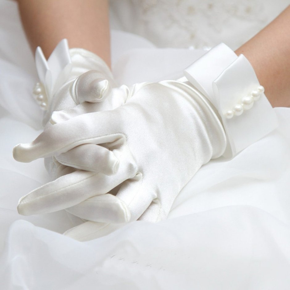 Свадебные перчатки до запястья