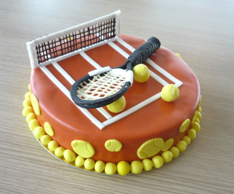 Торт большой теннис