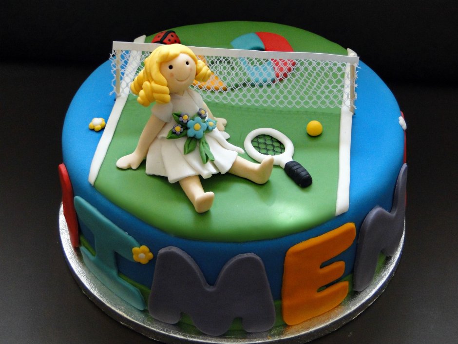 Торт с тематикой теннис