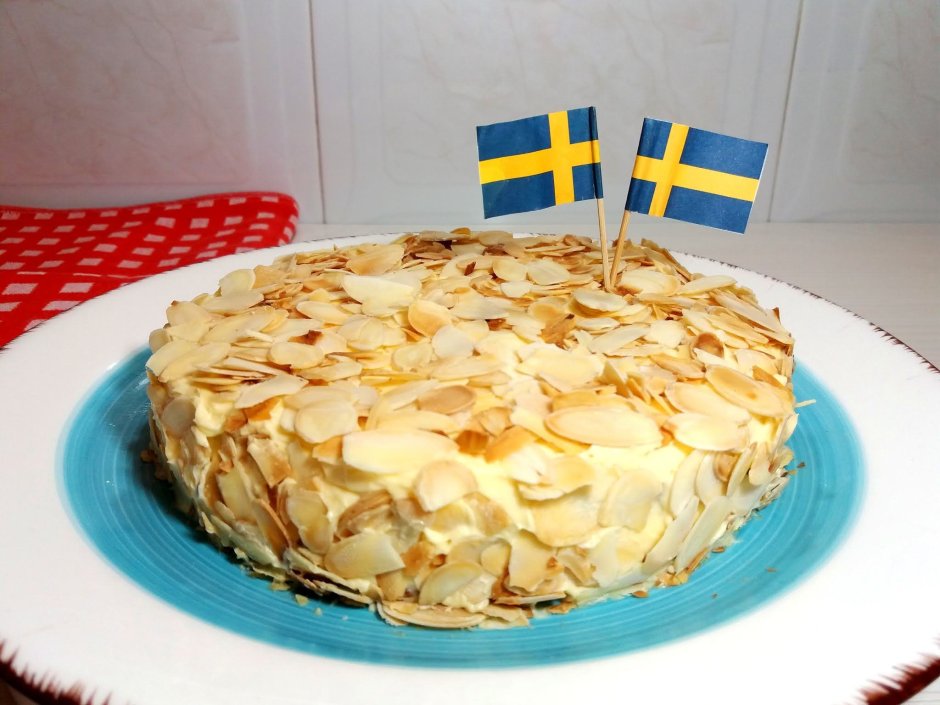 Шведский миндальный торт из икеа