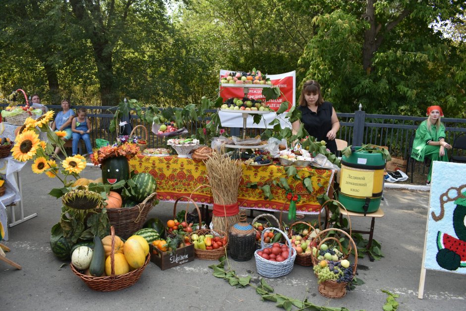 Праздник арбуза в школе