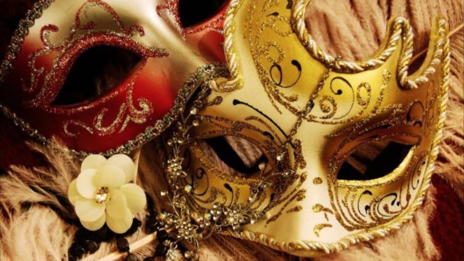 Необычные карнавальные маски