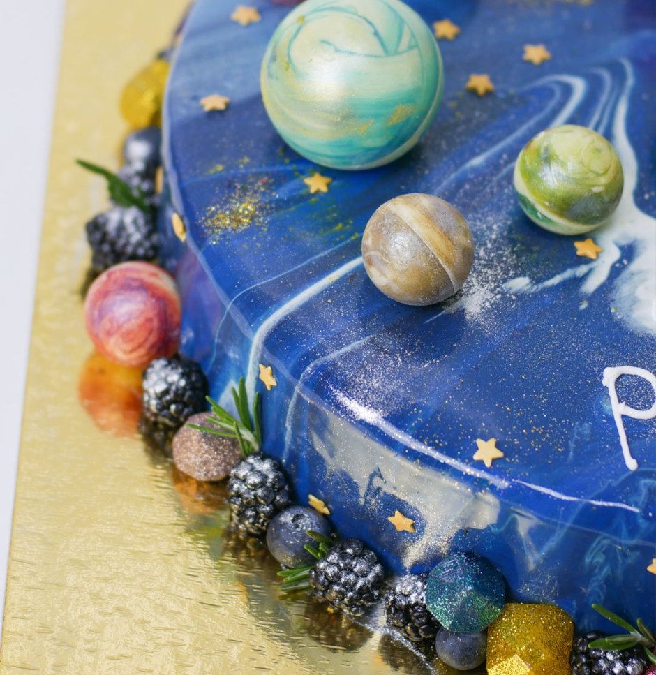 Торт с планетами для девочки