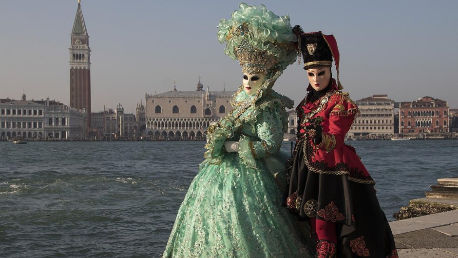 Персонажи на Венецианский карнавал Пульчинелла