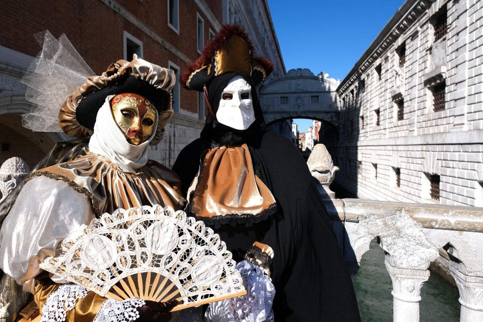2. Венецианский карнавал, Италия