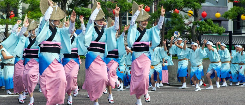 День танца в Японии 13 марта