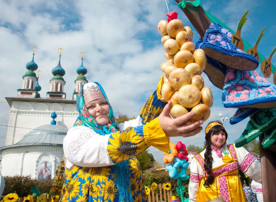 Праздник в великих Луках