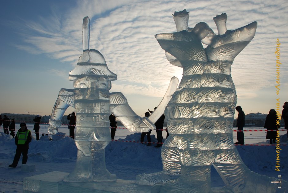 Снежная скульптура Питер зима 2021