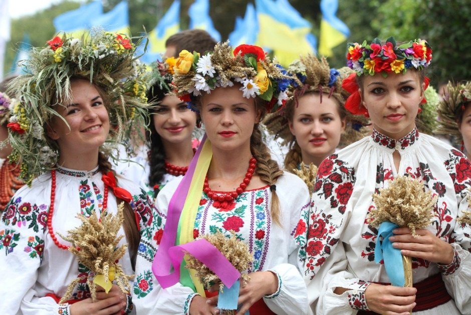 Украинцы в вышиванках