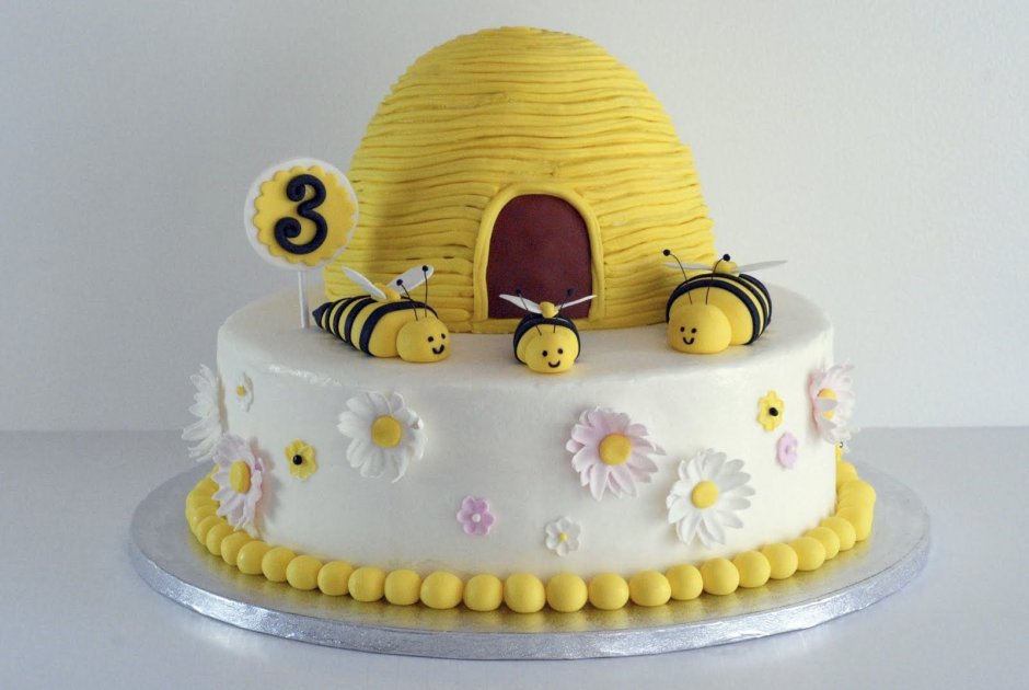 Торт с пчелками детский