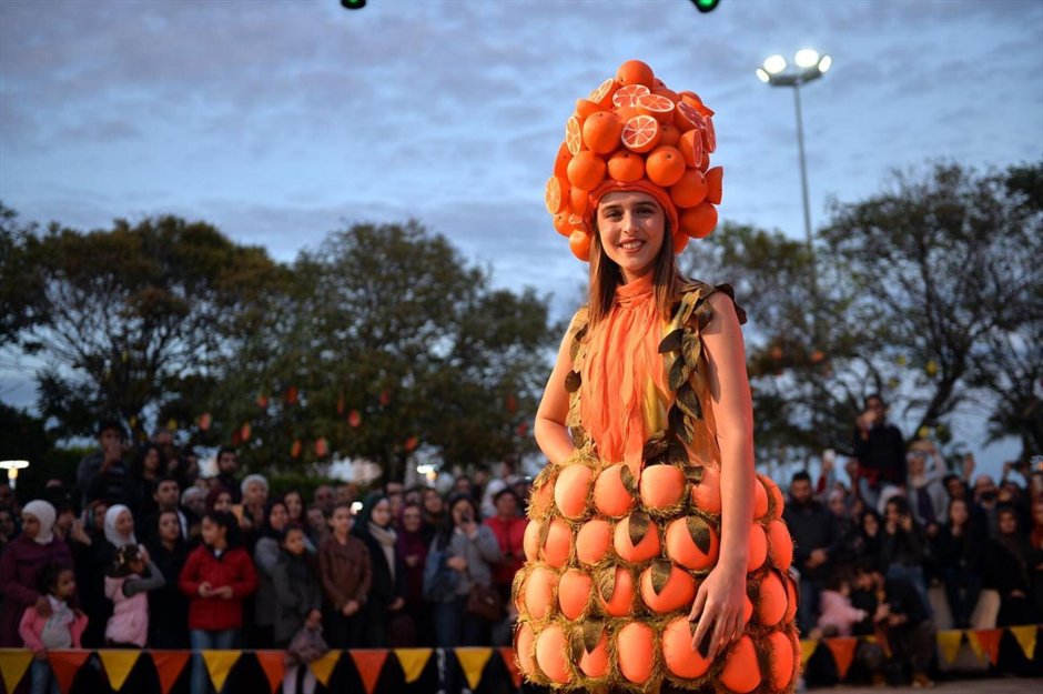 Фестиваль апельсинов в Италии
