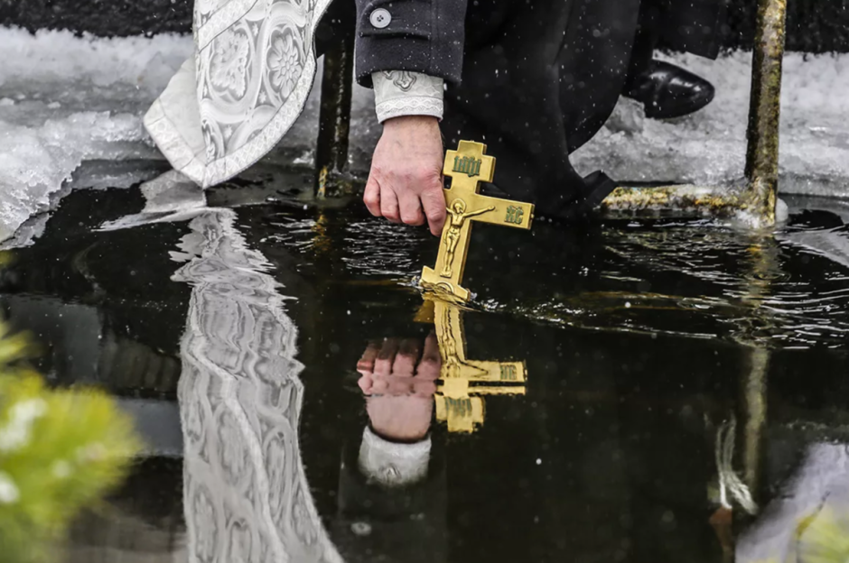 Свято-Троицкий собор Красноярск крещение ребенка