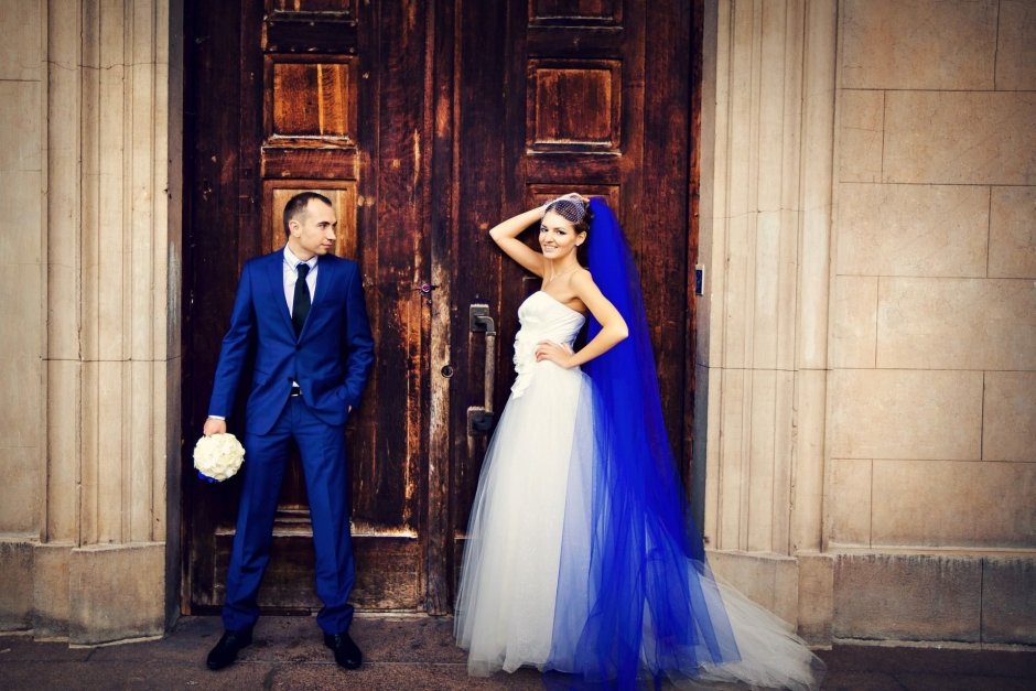 Голубое свадебное платье пышное