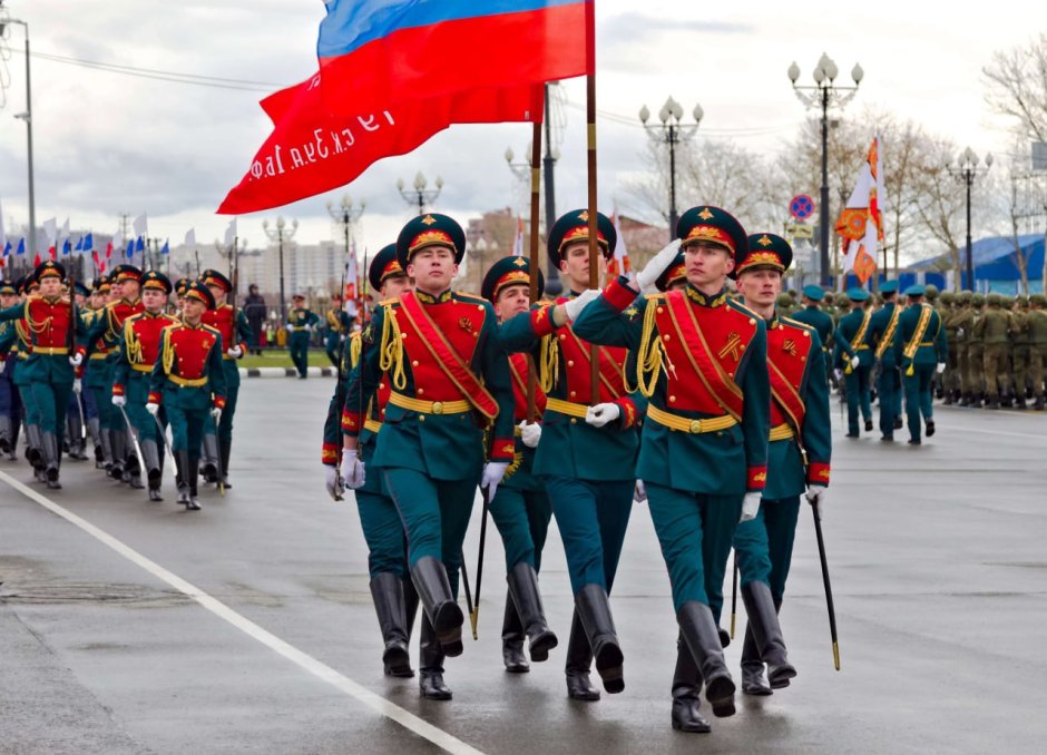 Знамя Победы на параде в Москве 2020