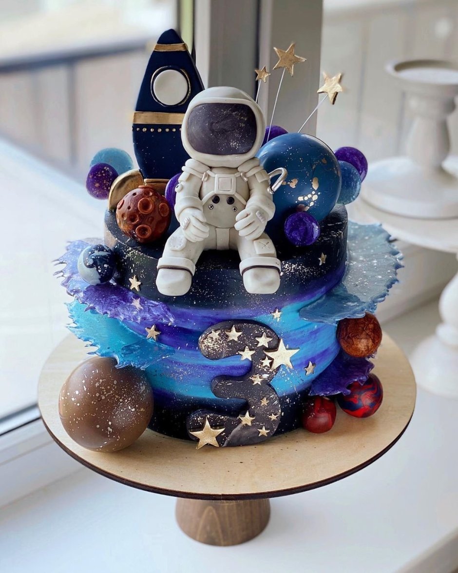 Детские торты в стиле космос