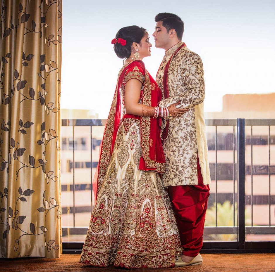 Свадебное индийское платье Lehenga
