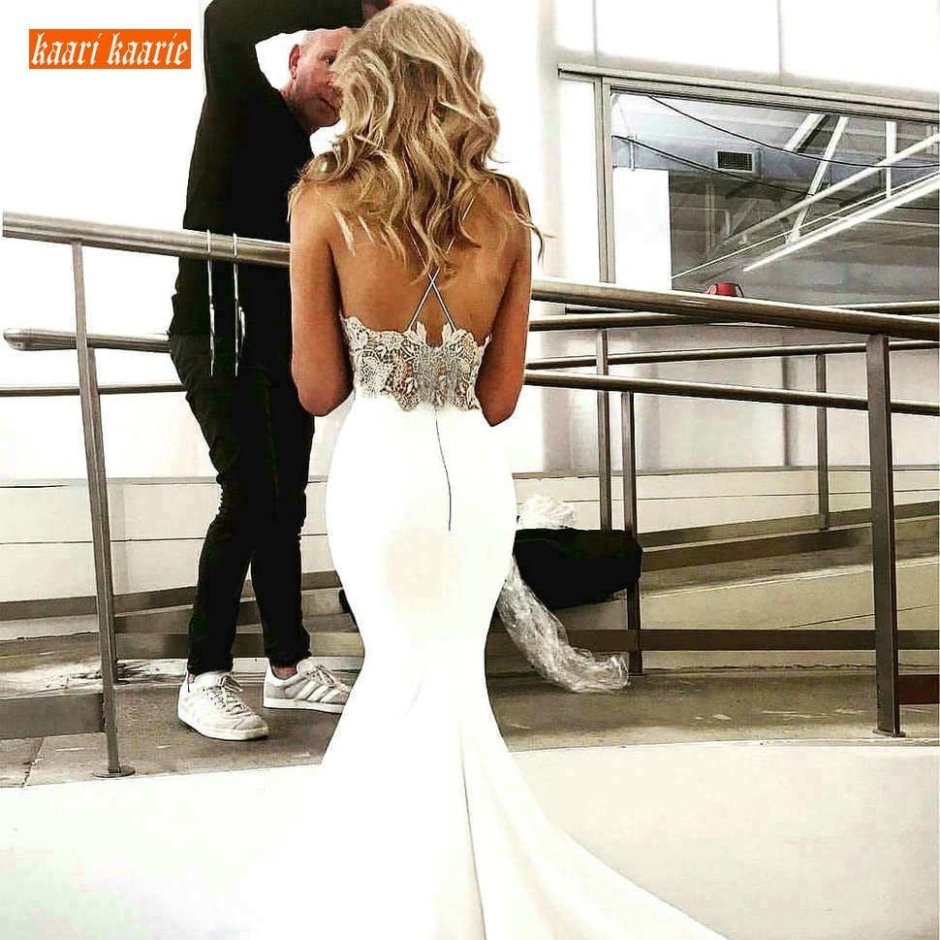 Свадебные платья облегающие с открытой спиной