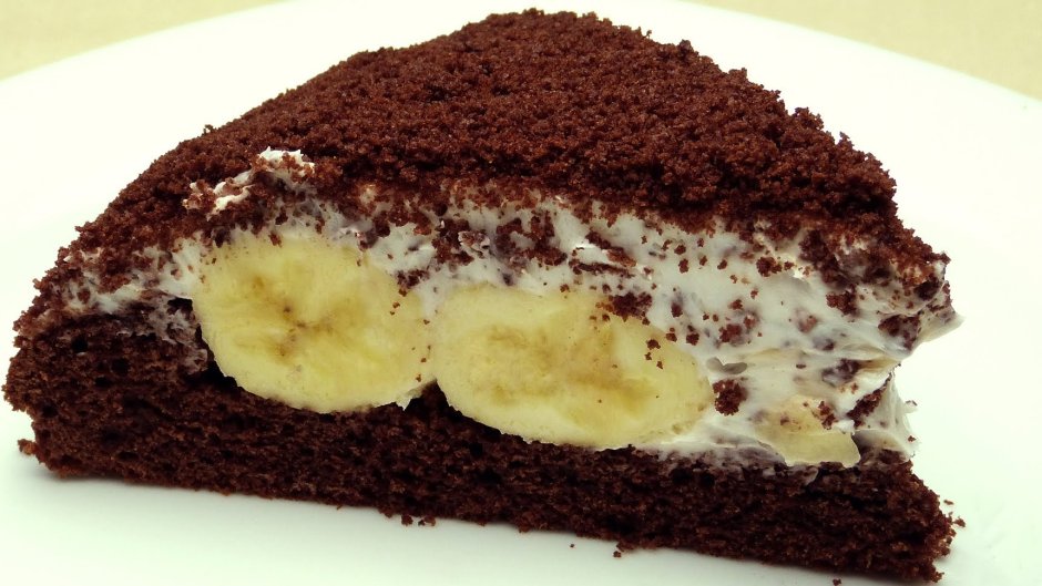 Бисквитный торт с бананово шоколадный