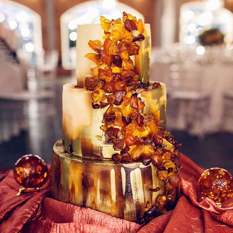 Декор торта на янтарную свадьбу