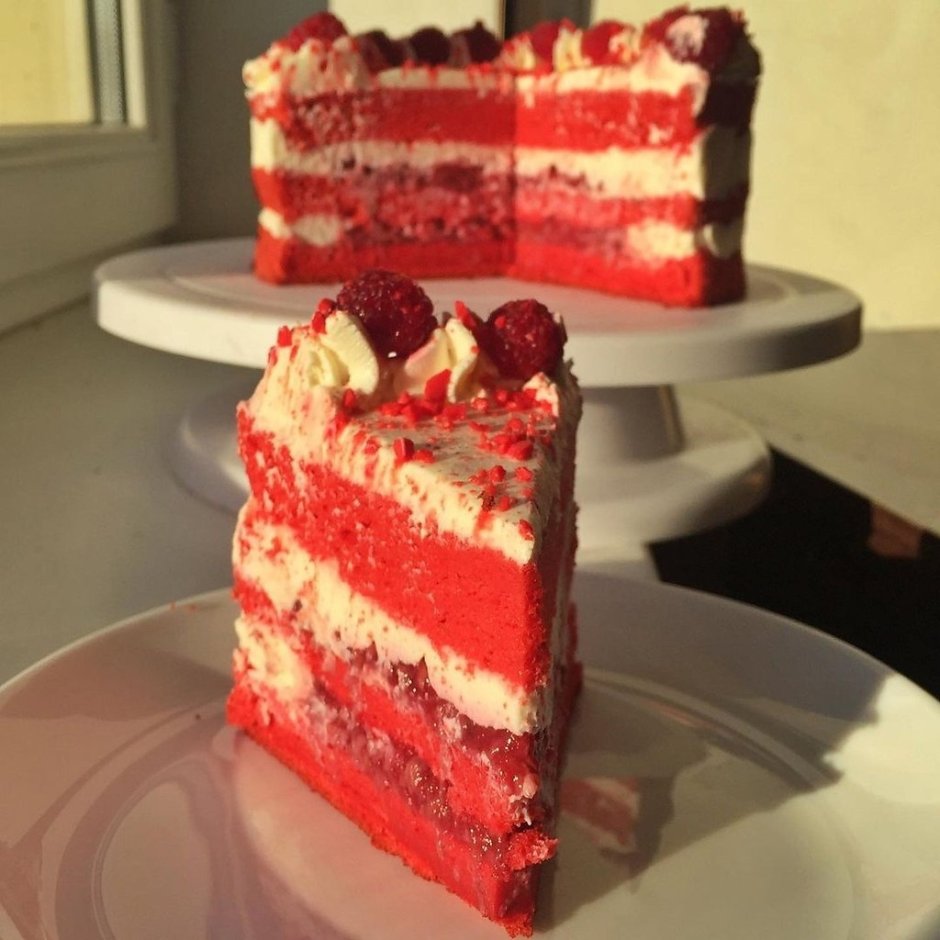 Блинный торт красный