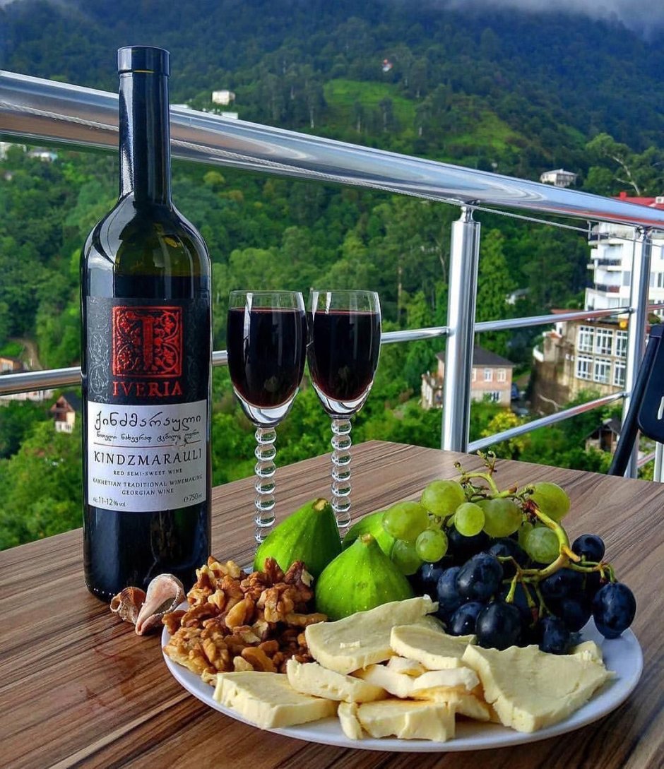 Грузия вино горы