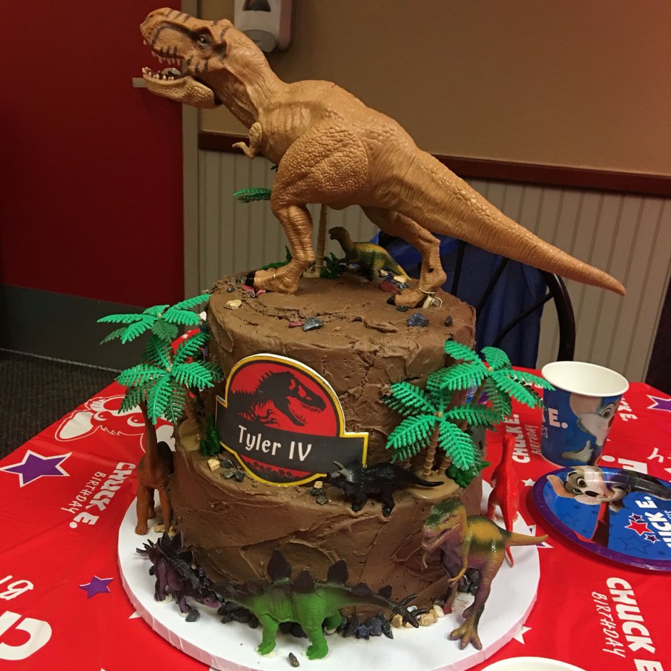 Торт динозавр большой
