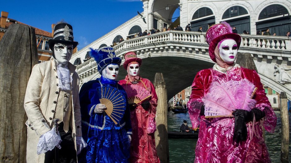 Венеция карнавал гондола