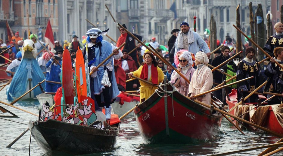 Венецианский карнавал Италия парад