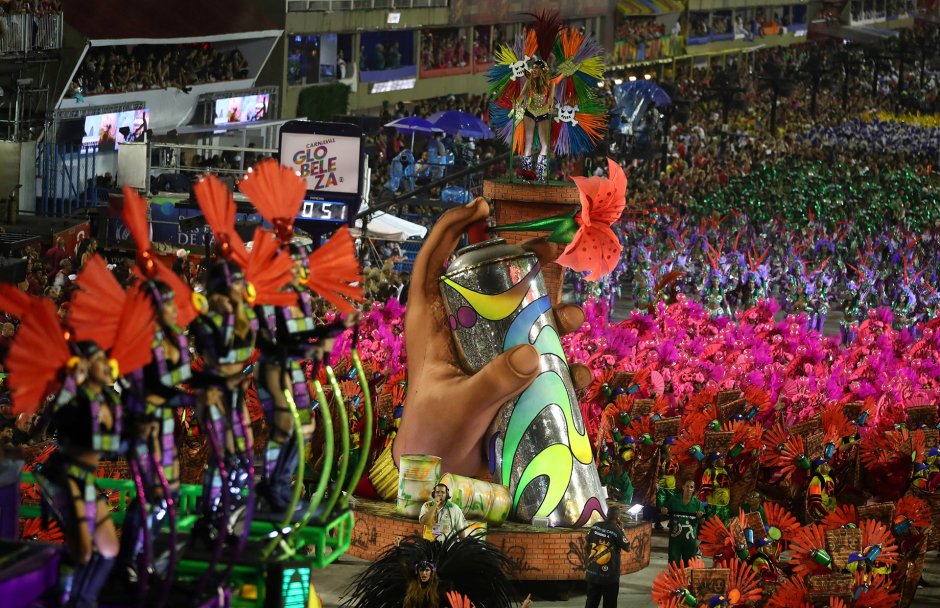 Карнавал в Рио де Жанейро самбодром