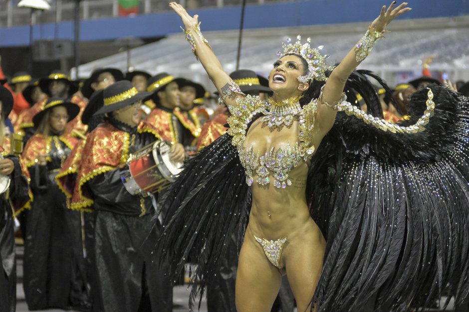 Карнавал в Рио +18