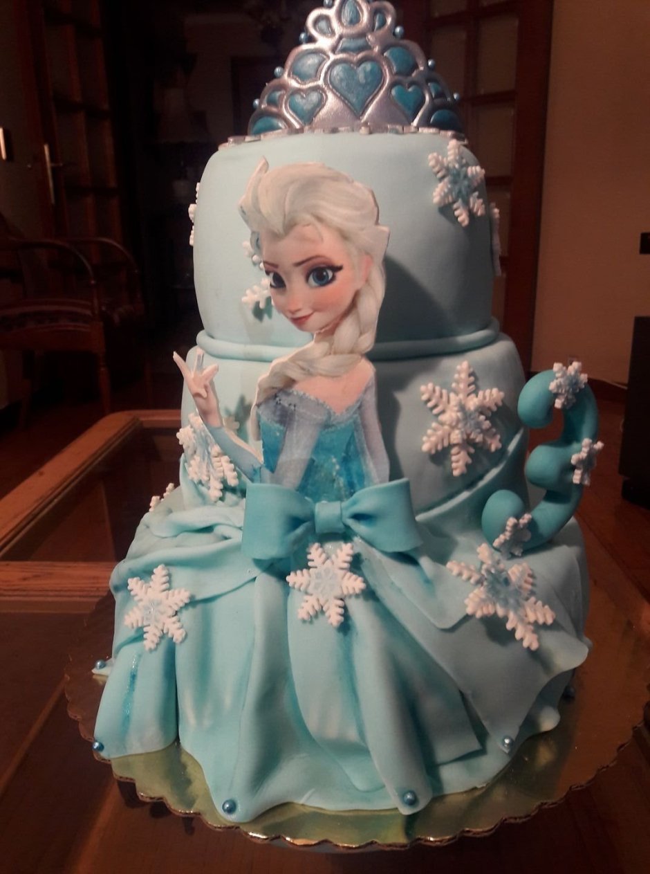 Торт безе Снежная Королева
